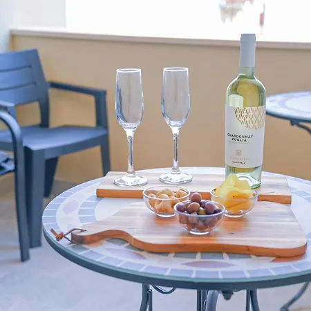 La Casa Con Il Cuore Vakantiehuis Brindisi